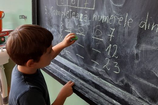 2021-hez képest 44,33 százalékkal nőttek a gyerekek taníttatására kifizetett összegek