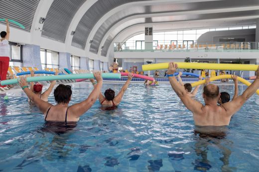 Újraindulnak az ingyenes vizi gyógytornák az Aquastarban