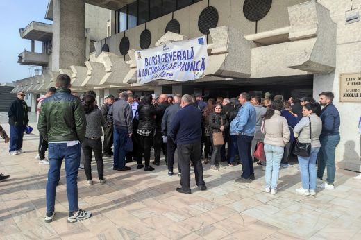 Több mint 700 szabad munkahely a tavaszi állásbörzén - KÉPEK/VIDEÓ