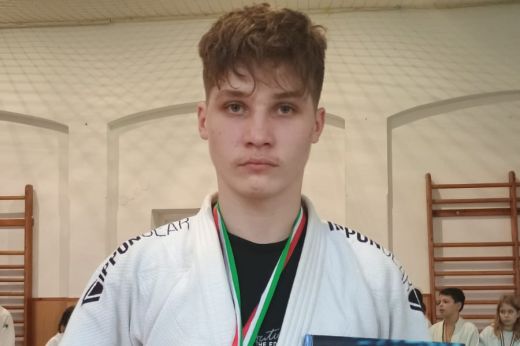 Newaza-viadalban győzedelmeskedett Grebúr Kevin