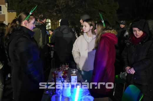 Jótékony célokkal szerveztek karácsonyi vásárt a Református Gimnáziumban