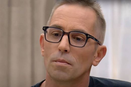„Csináld azt, amit a néni a tévében” – Császár Előd megdöbbentő részleteket árult el az őt ért zaklatásól