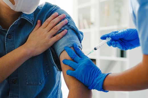 Orvosok: az influenza elleni védekezés legjobb módja továbbra is a védőoltás