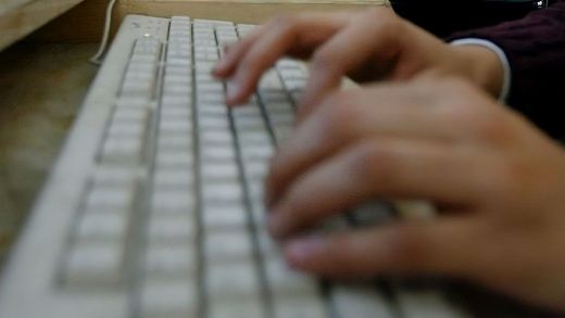 Vetés. Egységes digitális kataszteri, valamint földalatti hálózati térképet szeretnének létrehozni