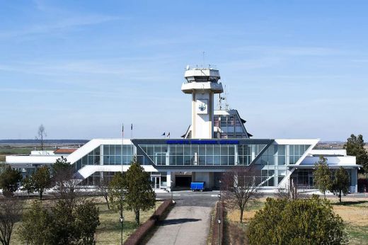 Közel 57 ezer utas fordult meg tavaly a Szatmárnémeti Nemzetközi Repülőtéren