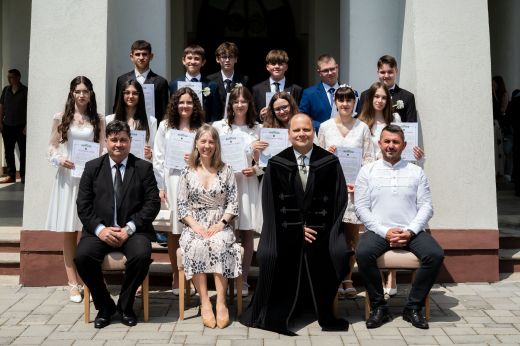 Konfirmáltam! – tizenhárom áldásos konfirmandus Szigetlankán - Képgaléria