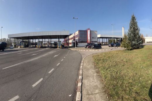 Hamis műszaki vizsgás autókkal próbálták elhagyni az országot
