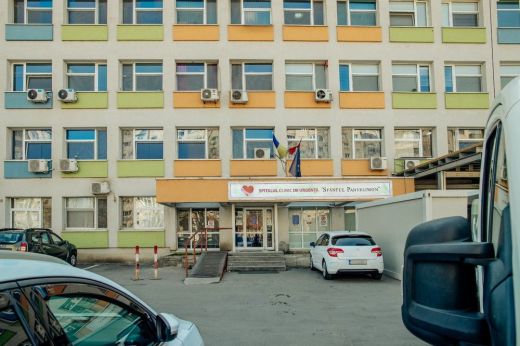 Szabadlábra kerül a bukaresti Szent Pantelimon kórház minősített emberöléssel gyanúsított két orvosnője