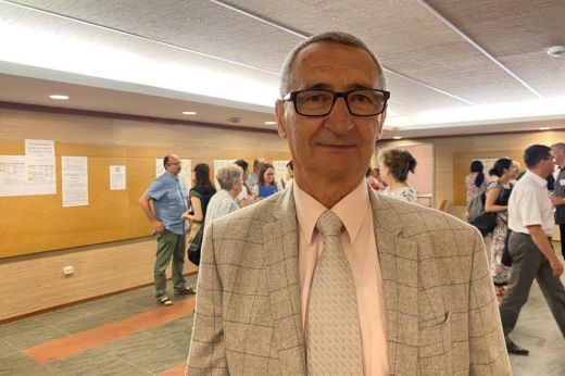 Beke Manó-emlékdíjjal tüntették ki Kovács Béla szatmári matematikatanárt