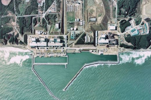 Több százan tüntettek a fukusimai atomerőmű hűtővizének óceánba engedése ellen