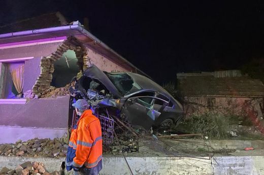 Baleset Szakaszon: a sofőr nem rendelkezett vezetői engedéllyel