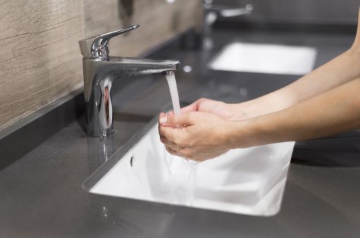 INS: tavaly több mint 14,78 millió személynek volt vezetékes vize Romániában