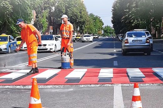 3D hatású gyalogátkelőket alakít ki Szatmárnémetiben a polgármesteri hivatal