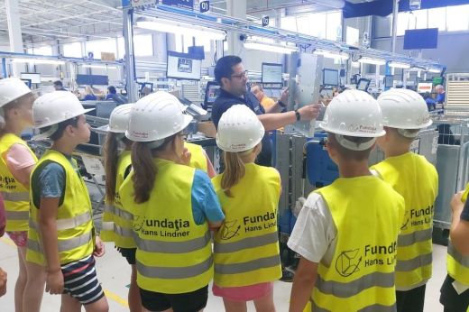 Élményekre épülő szakmaválasztás: farmra látogattak és beleshettek az Electrolux titkaiba