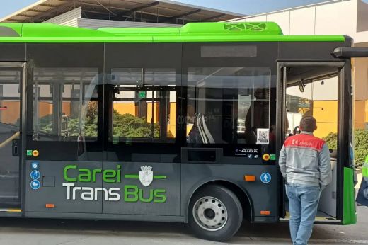 Ingyenes buszbérletet válthatnak ki a nagykárolyi diákok is