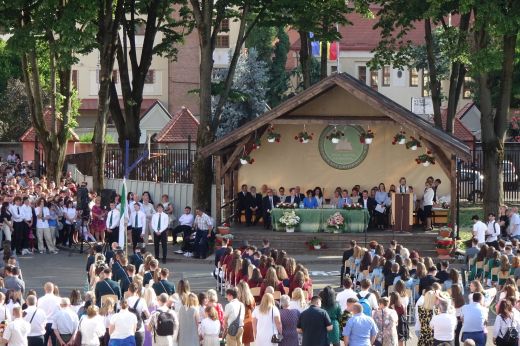 Több mint 130 maturandus búcsúzott idén a Kölcsey Ferenc Főgimnáziumtól