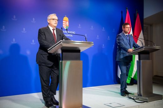 A Mol eddig bírta. Kivezetik Magyarországon a benzinárstopot