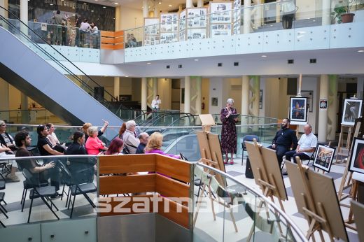 Színes programokkal várta az érdeklődőket a Könyvtárak éjszakája - Képgaléria