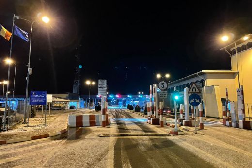 A halmi határátkelőig vonulnak pénteken a Szatmár megyei gazdák. Félpályás útlezárásra lehet számítani
