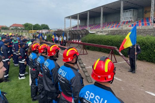 Nagykárolyban mérték össze tudásukat az önkéntes tűzoltócsapatok