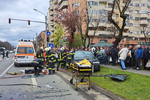 Összeütközött két BMW Szatmárnémetiben