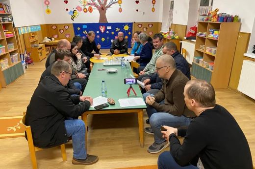 Ovis székben a kaplonyi tanácstagok