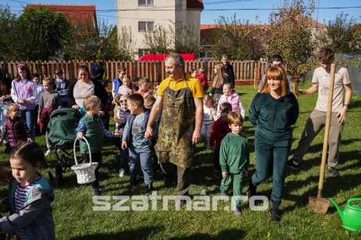 Mintegy 300-an vettek részt a Pitypang ovi és a Kültelki gyülekezet közös családi napján - Képgaléria