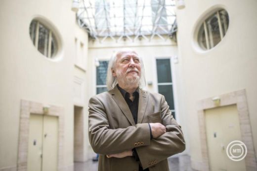 Nobel-díj - Krasznahorkai László: nagyon büszke és boldog vagyok