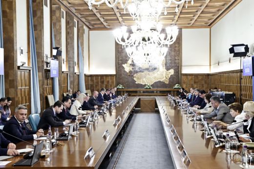 Csütörtökön fogadja el a kormány a minimálbér 3300 lejre emeléséről szóló sürgősségi rendeletet