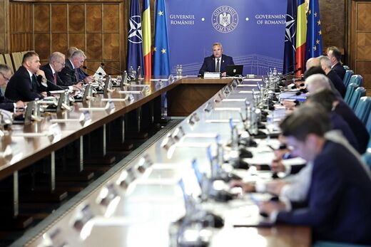Elfogadta a kormány a nyugdíjasoknak szánt 700 lejes egyszeri támogatásról szóló sürgősségi rendeletet