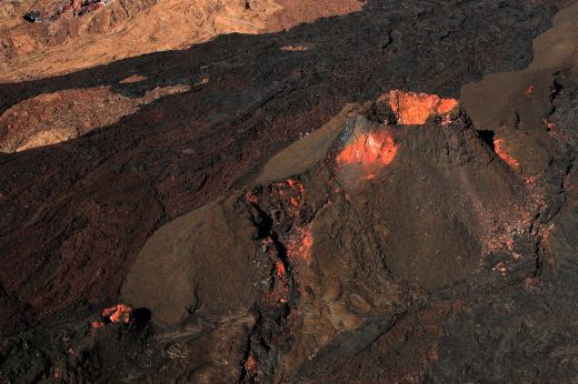 Közel négy évtized után ismét kitört a világ legnagyobb aktív vulkánja