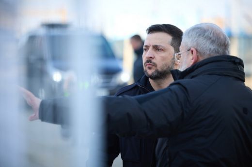 Zelenszkij: orosz harci drón csapódott be a csernobili atomerőmű szarkofágjába
