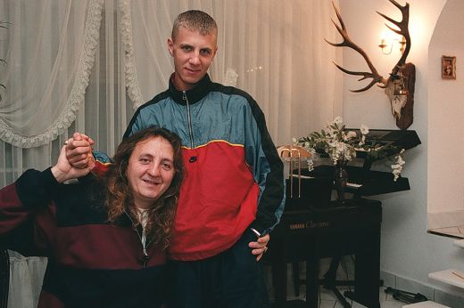 Zámbó Krisztián: „Apám emelt ki a drog poklából” – Egy vastelepen józanította ki fiát a Jimmy