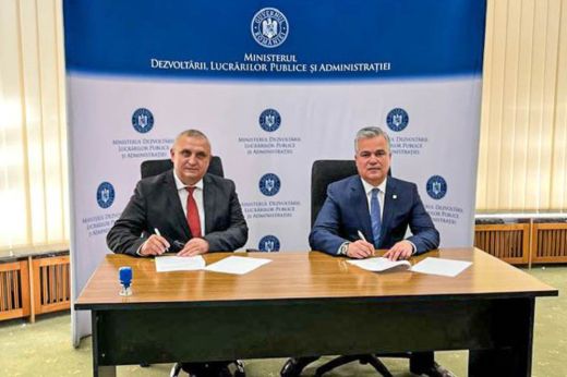 8 millió lejes finanszírozási szerződést írt alá Béres Antal lázári polgármestere