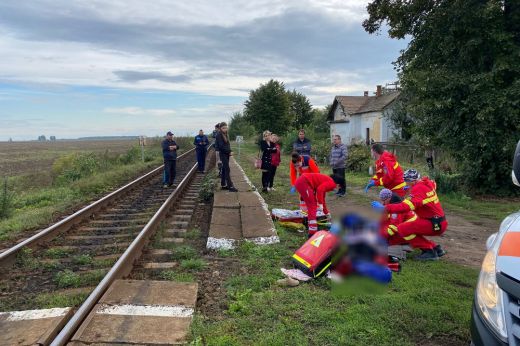 Elgázolt egy nőt az Újmárnánál áthaladó személyvonat - KÉPEK/VIDEÓ