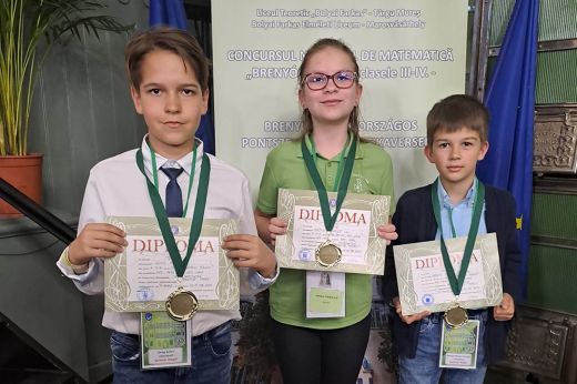 Jól teljesítettek a szatmáriak a XXII. Brenyó Mihály Országos Pontszerző Matematikaverseny országos szakaszán