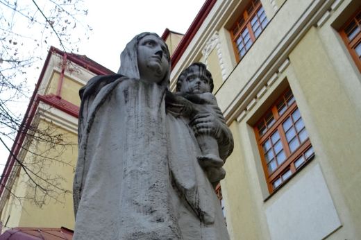 Ön mennyire ismeri Szatmárnémeti köztéri alkotásait? Most próbára teheti tudását!