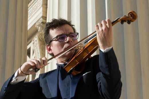 Szerelemre hangolva: Szatmárnémetibe érkezik a Stradivarius Nemzetközi Turné