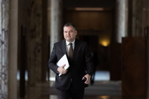 Cseke Attila: a 2023-as évhez méltatlan politikai játék volt az RMDSZ kizárása a kormányból