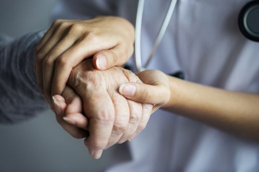 Segédápoló-képzést indít januárban a Vöröskereszt szatmári szervezete. A beiratkozás már megkezdődött