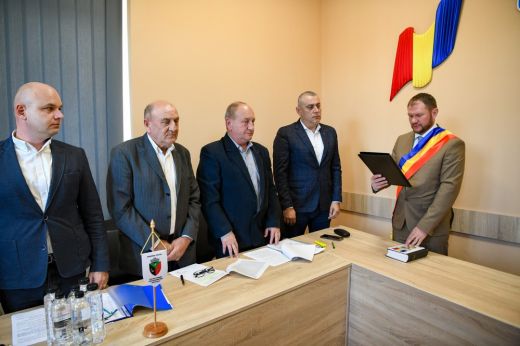 Kolcs község polgármestere második mandátumát kezdte meg: Kallós Zsolt Eduárd újra esküt tett