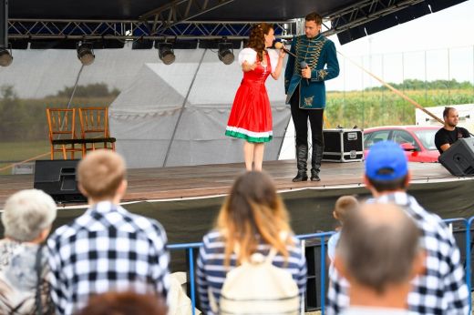 Második alkalommal rendezték meg idén a Kökényfesztet - Képgaléria