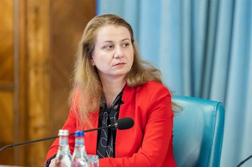Ligia Deca: nem szivároghattak ki a tételek az érettségi vizsga román írásbelije előtt