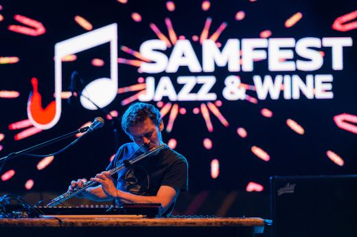 Világhírű előadók és ízletes szatmári borok a Samfest Jazz&Wine-on. Vasárnap is várják az érdeklődőket