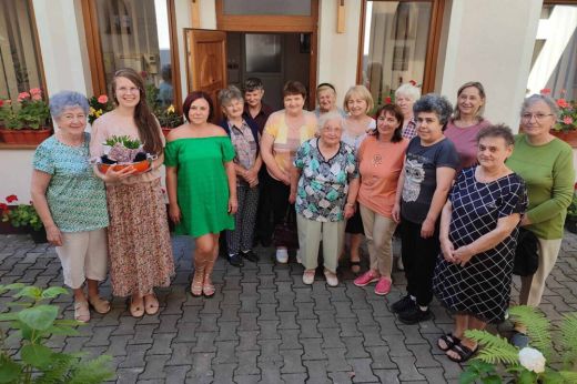 Gyógyító közösség – Évadzáró nőszövetségi alkalom