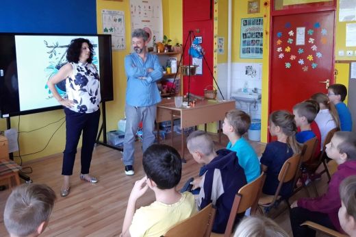  Író-olvasó-rajzoló találkozó a megyei könyvtárban