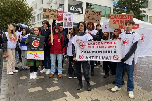 Mondj nemet a dohányzásra! Erre bíztatnak a Vöröskereszt szatmári önkéntesei is