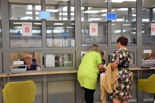 Módosul az ügyfélfogadási rend a hosszú hétvége miatt