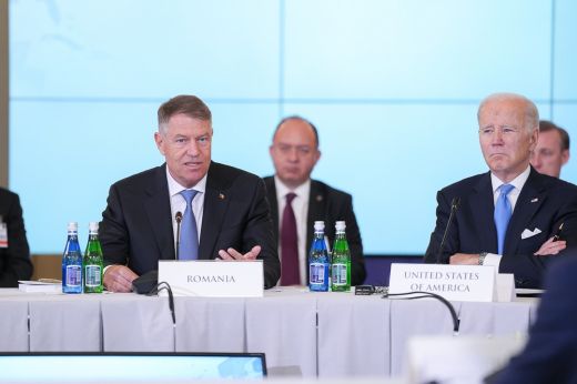 Bukaresti Kilencek: meg kell erősíteni a NATO jelenlétét a szövetség keleti szárnyán