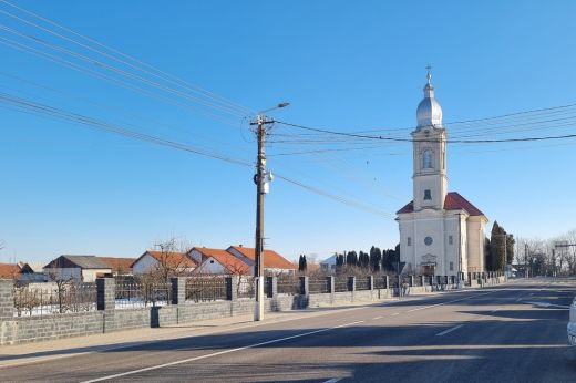 Sárközújlak. Az önkormányzat az egyházakat is támogatja